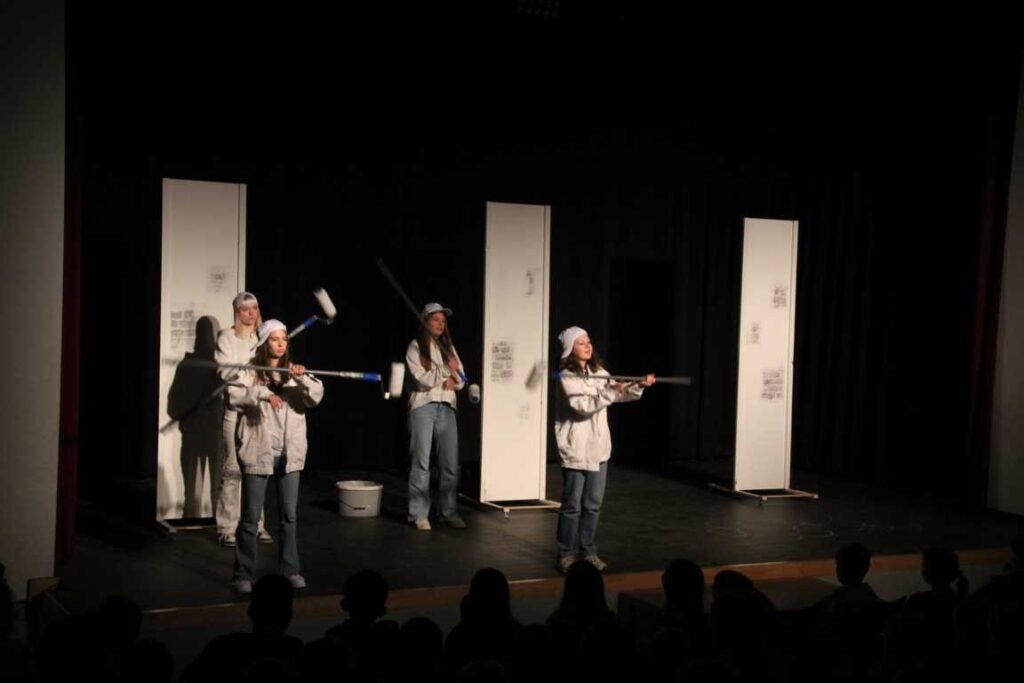 K1024_b_Wolfund7Geisslein (133)