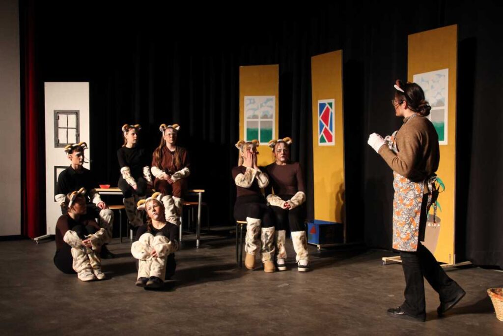 K1024_b_Wolfund7Geisslein (21)